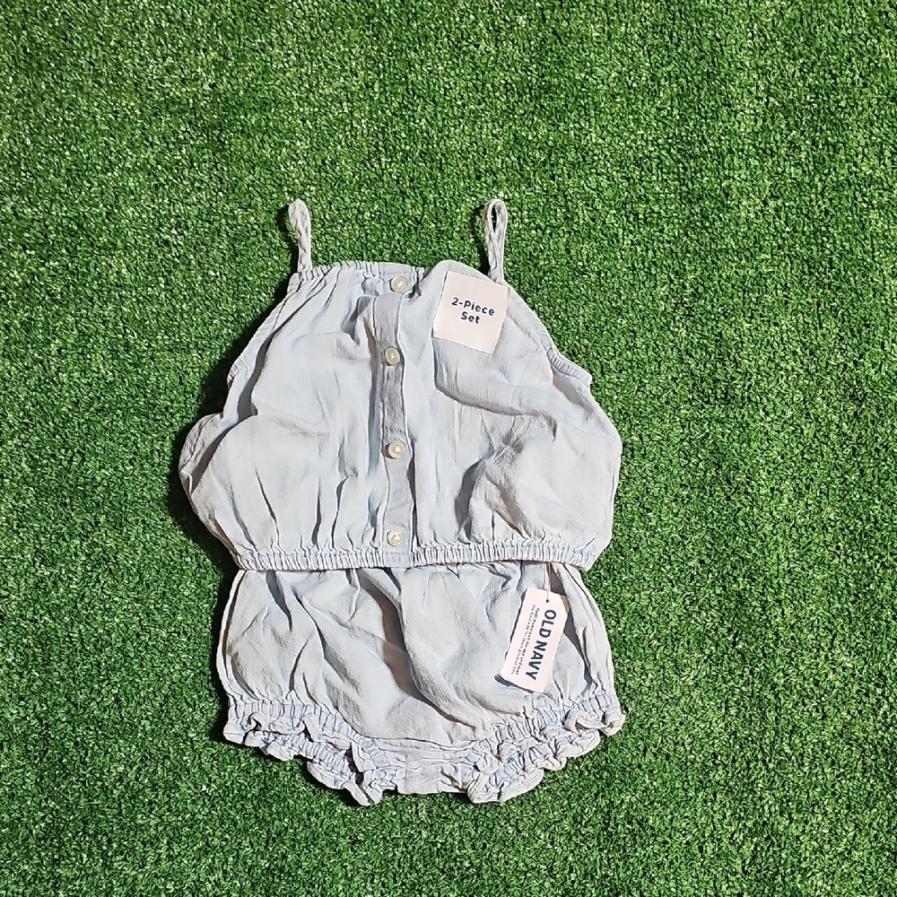 Old Navy Light Gray Baby Romper